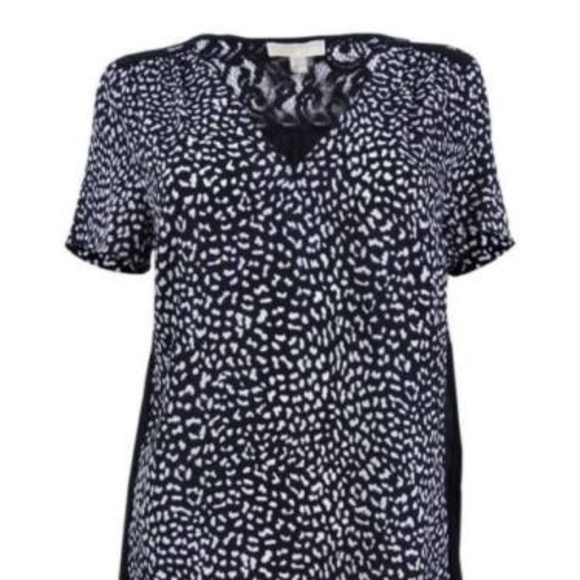 Michael Kors Printed Pleated-Back Top - Picture 2 of 5